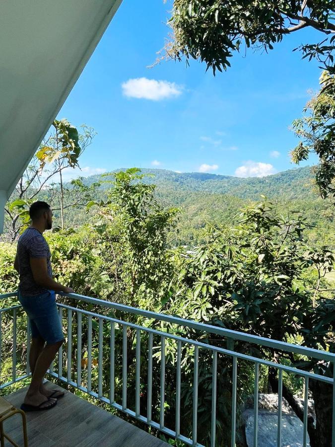 Ling & Louie'S Mountain Villa Mayong Exterior photo