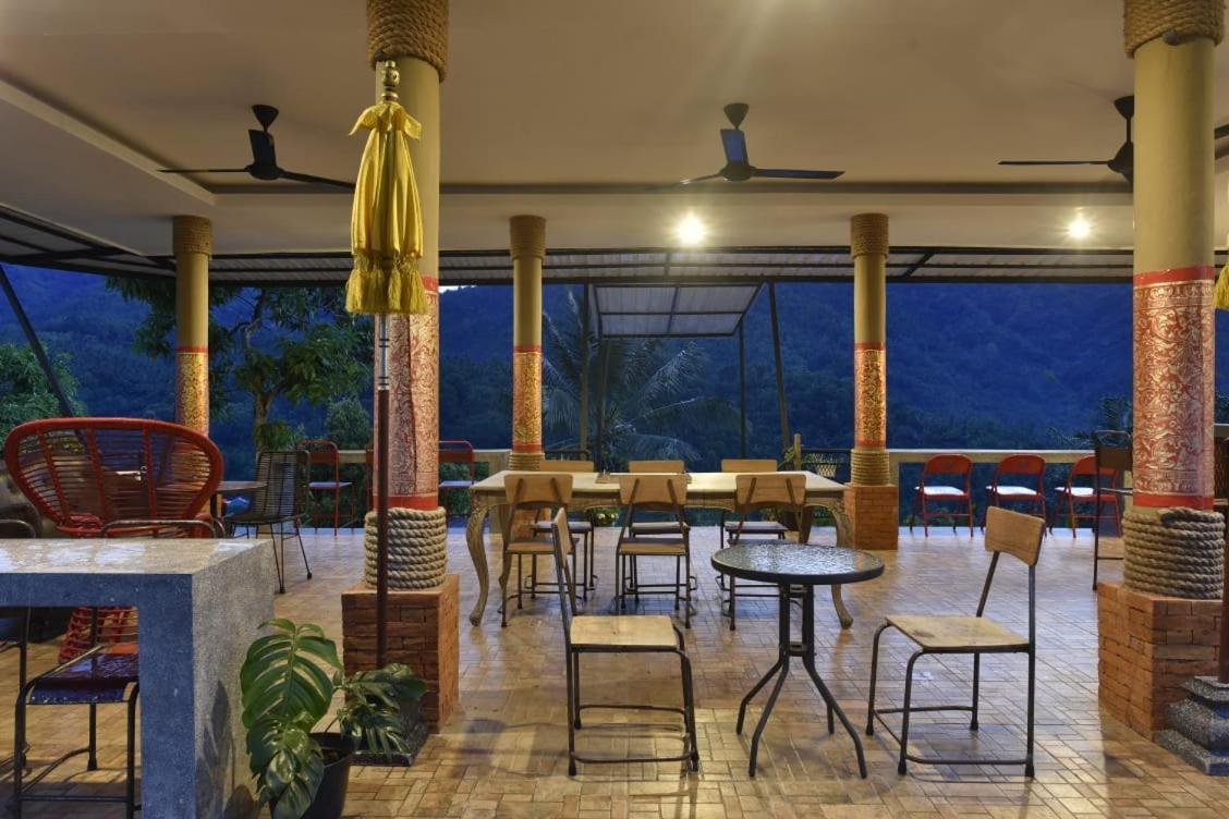 Ling & Louie'S Mountain Villa Mayong Exterior photo