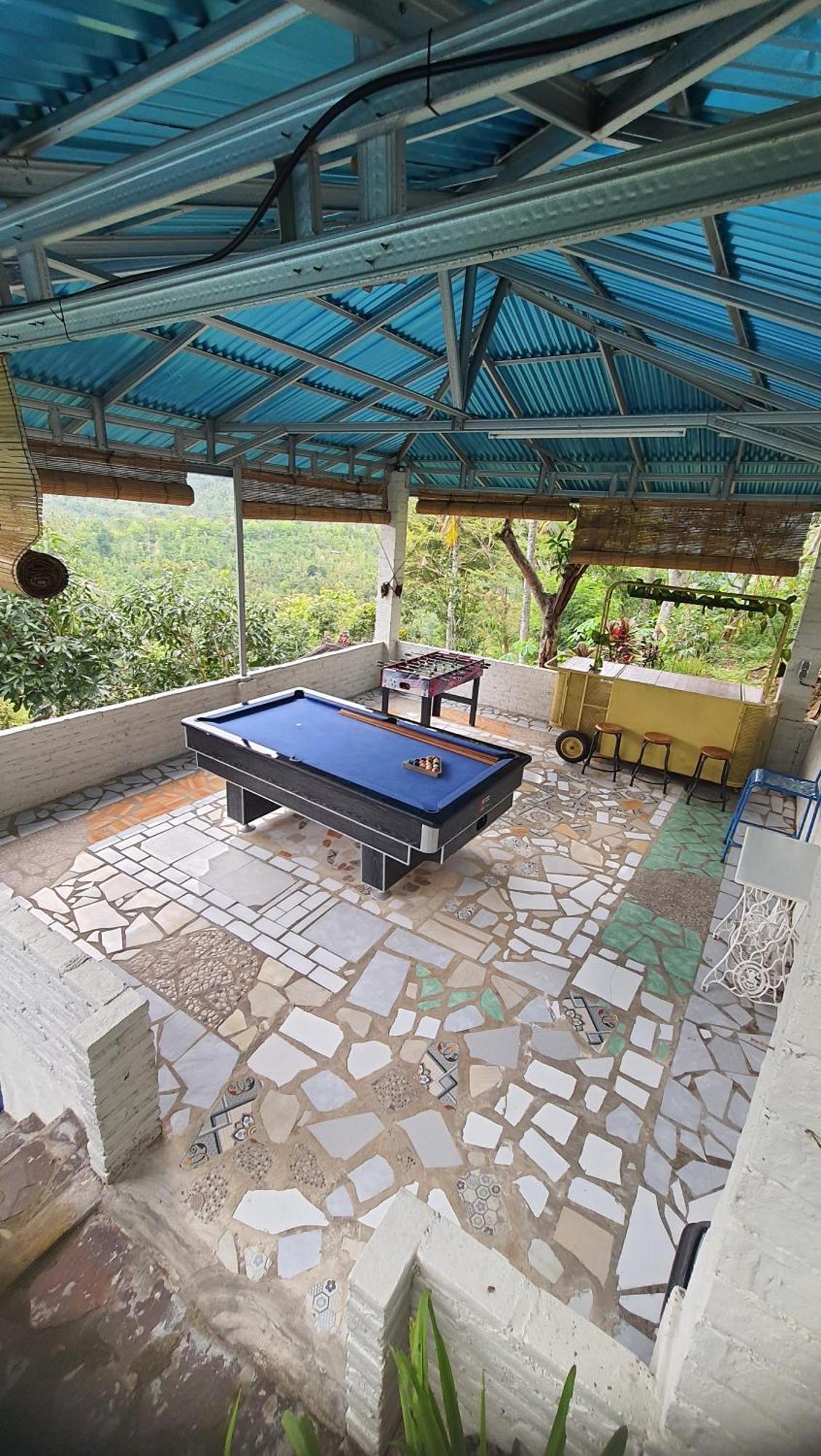 Ling & Louie'S Mountain Villa Mayong Exterior photo